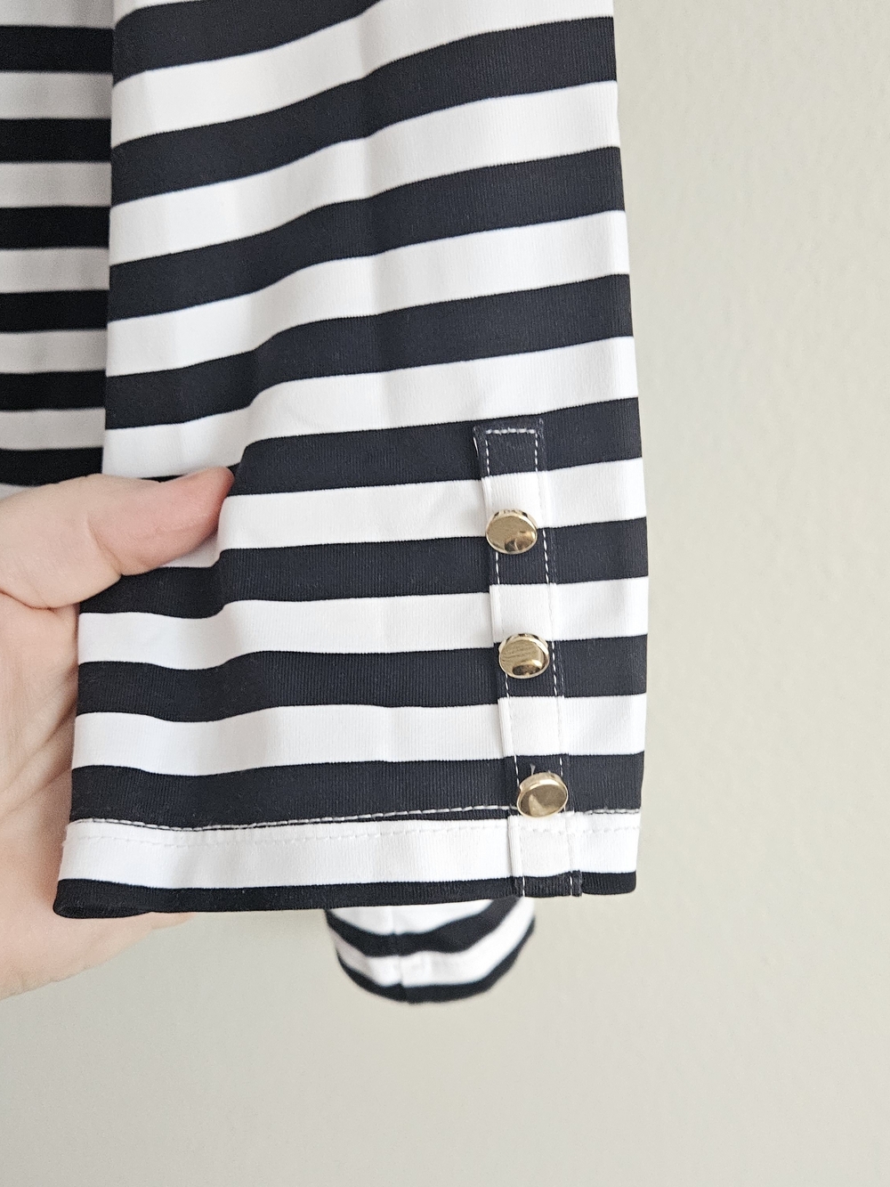 Talbots Black and White Striped Long Sleeve Scoop Neck Top Size L - Picture 3 of 5